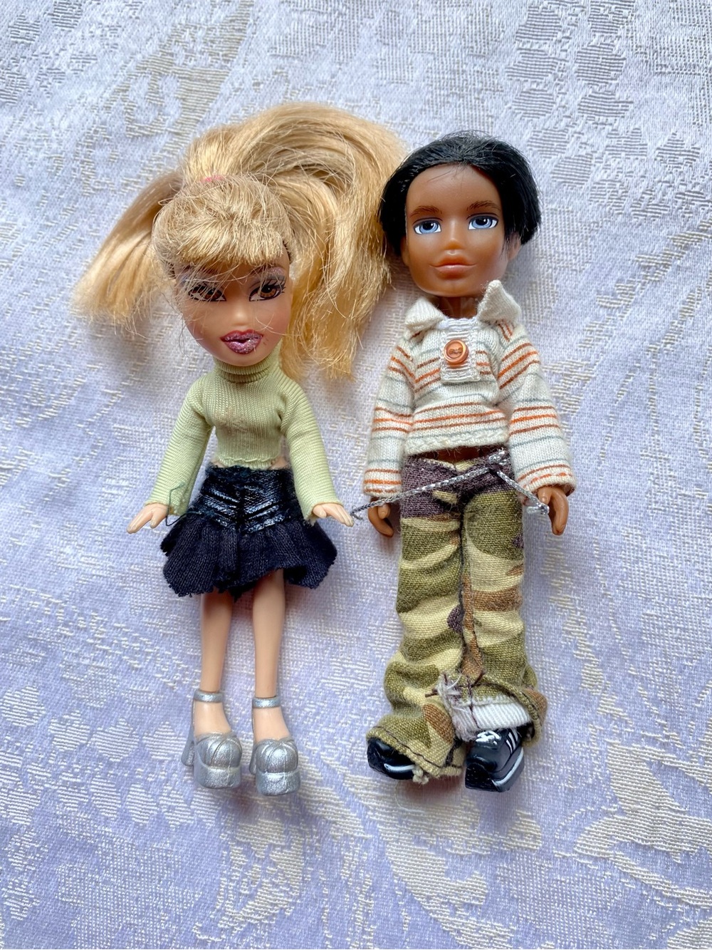 Vintage Lil Bratz Mini Dolls Lot of 7 - Picture 4 of 10